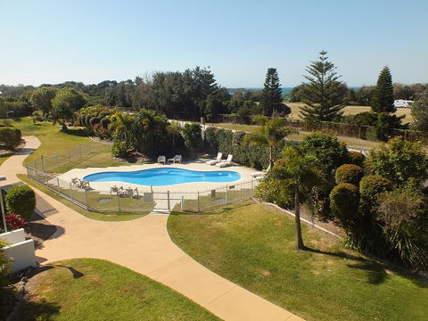 Pacific Marina Apartments - Accommodation Perth 3