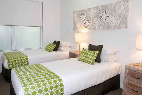 Emerald Noosa Resort - Accommodation Perth 2