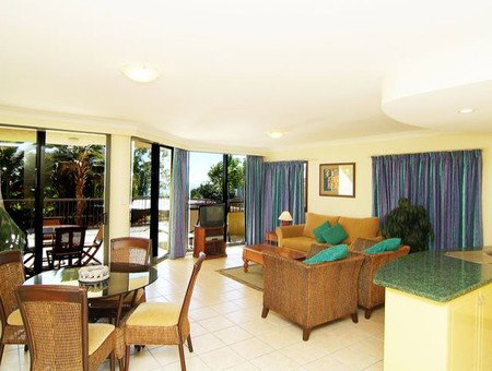 Waters Edge Resort - Accommodation Perth 2