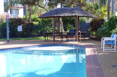 Casablanca Beachfront Apartments - Accommodation Perth 10