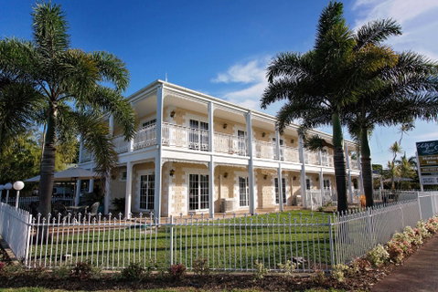White Lace Motor Inn - Accommodation Perth 0