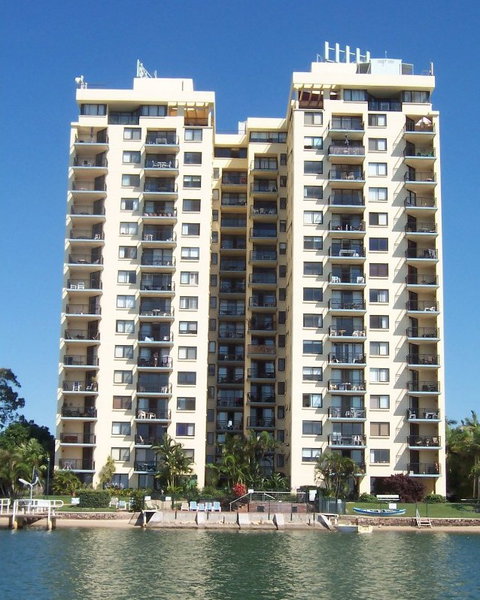 Banyandah Towers - Accommodation Perth 0