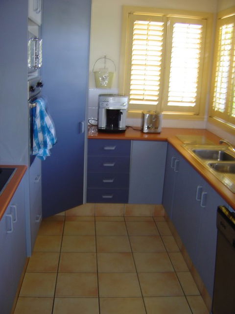 Hastings Cove Holiday Apartments - Accommodation Perth 2