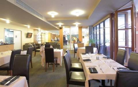 Mounts Bay Waters Apartments - Accommodation Perth 5