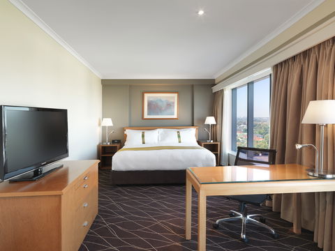 Holiday Inn Sydney Airport - Accommodation Perth 1