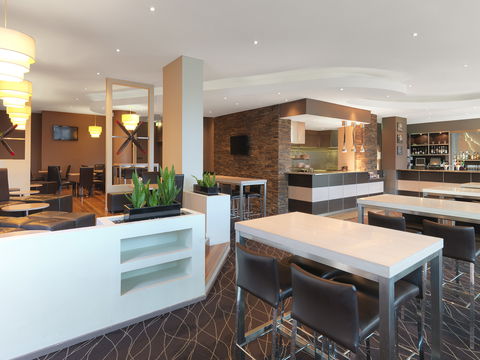 Holiday Inn Sydney Airport - Accommodation Perth 3