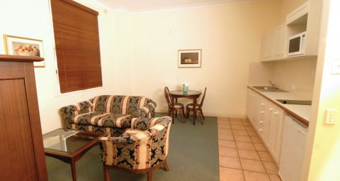 Rothbury On Ann Heritage Apartment Hotel - Accommodation Perth 1