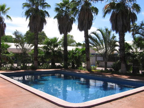 Bluestone Motor Inn - Accommodation Perth 4
