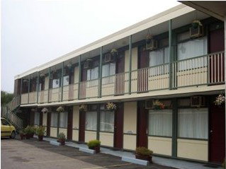 Beach Motor Inn - Accommodation Perth 1