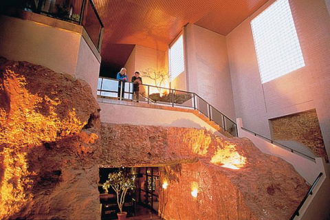 Desert Cave Hotel - Accommodation Perth 5