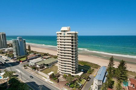Beachside Tower - Accommodation Perth 7