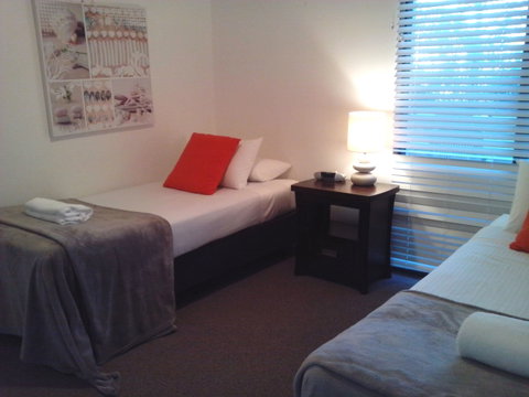 Outrigger Bay Apartments - Accommodation Perth 8