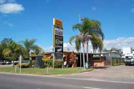 Queens Beach Motor Hotel - Accommodation Perth 0