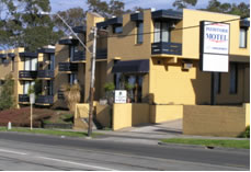 Pathfinder Motel - Accommodation Perth 0