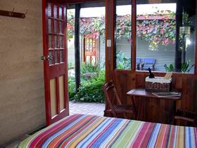 Red Poles - Accommodation Perth 0