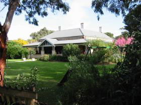 Yankalilla Bay Homestead Bed And Breakfast - Accommodation Perth 0