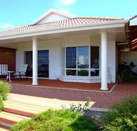 Close Encounters Bed and Breakfast - Accommodation Perth