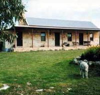 Mt Dutton Bay Woolshed Heritage Cottage - Accommodation Perth