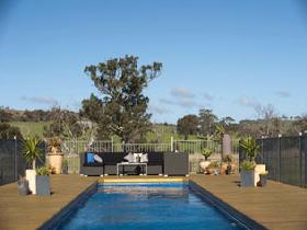 Victor Harbor Waterhouse Retreat - Accommodation Perth 0