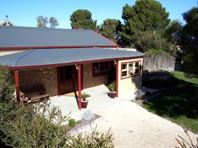 Toora Views - Accommodation Perth 0