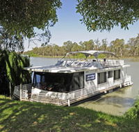 Moving Waters Self Contained Moored Houseboat - Accommodation Perth
