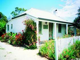 Sarah's Cottage - Accommodation Perth 0
