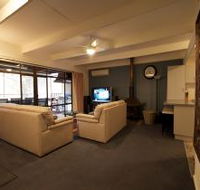 River Shack Rentals - The River Classic - Accommodation Perth