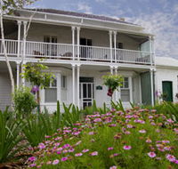 Willunga House - Accommodation Perth
