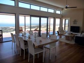 Middle River SA Accommodation Perth