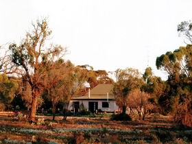Sandalmere Cottage - Accommodation Perth 0