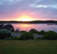 Lake View Apartments - Accommodation Perth
