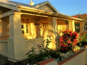 Pinecroft Port Elliot - Accommodation Perth 0