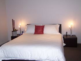 MG Delux Apartment - Accommodation Perth 0