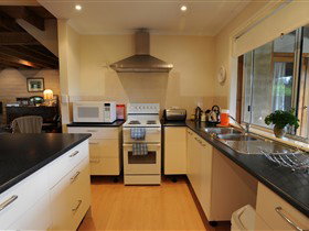 Brownlow SA Accommodation Perth