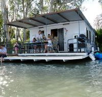 The Murray Dream Self Contained Moored Houseboat - Accommodation Perth