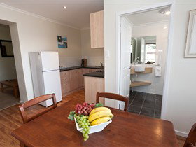 Bay 10 Accommodation - Accommodation Perth 0