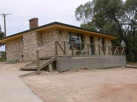 Roonka Riverfront Cottages - Accommodation Perth 2