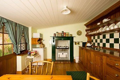 Sarah's Cottage - Accommodation Perth 5
