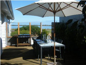 Coorong Waterfront Retreat - Accommodation Perth 4