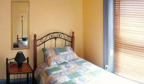 The Cornucopia Hotel - Accommodation Perth 2