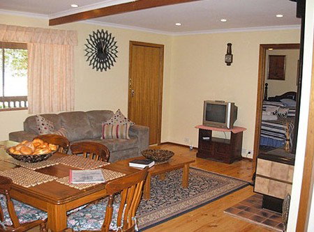 The Liteva Beach House - Accommodation Perth 4