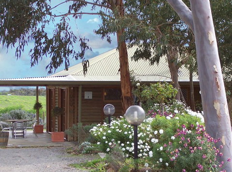 McLaren Ridge 1 - McLaren Ridge Log Cabins - Accommodation Perth 6