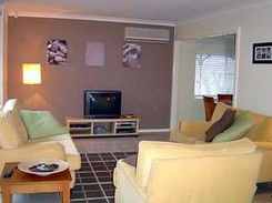 Summerhouse BnB - Accommodation Perth 4
