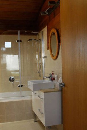 Sleaford Bay Retreat - Perth Resorts 4