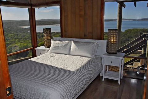 Sleaford Bay Retreat - Perth Resorts 5