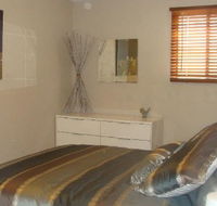 Luxury Vineyard Cottage on Pike River Lyrup - Accommodation Perth