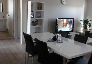 Luxury Vineyard Cottage On Pike River, Lyrup - Accommodation Perth 1