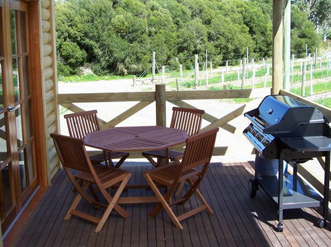McLaren Ridge 3 - McLaren Ridge Log Cabins - Accommodation Perth 0
