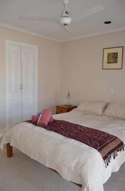 The Beach House - Normanville - Accommodation Perth 2