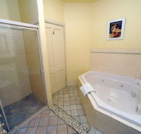 St Helens Cottages- Coach House - Perth Resorts